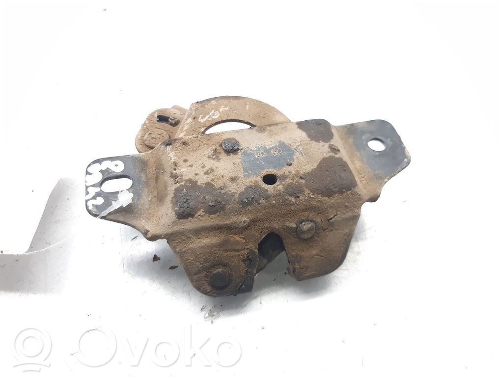 Tailgate lock latch   9060
