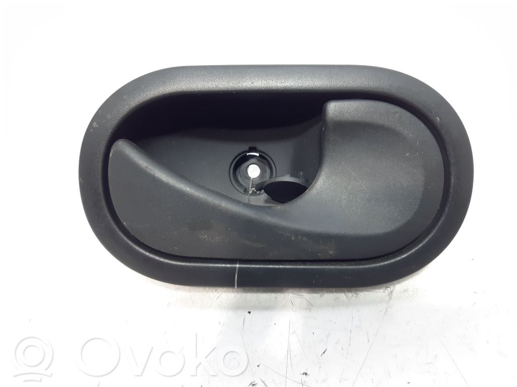 Renault Clio III Manecilla interna puerta delantera 