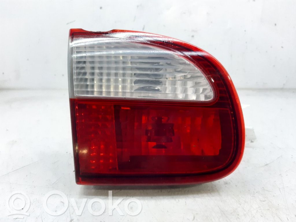 Daewoo Lanos Takaluukun takavalot 
