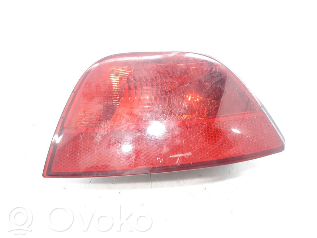 Ford Focus Priešrūkinis žibintas gale 