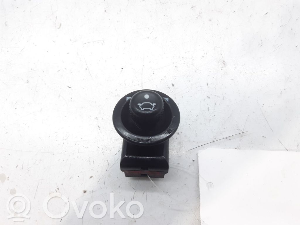 Comutator oglinzi laterale   93BG17B676BB