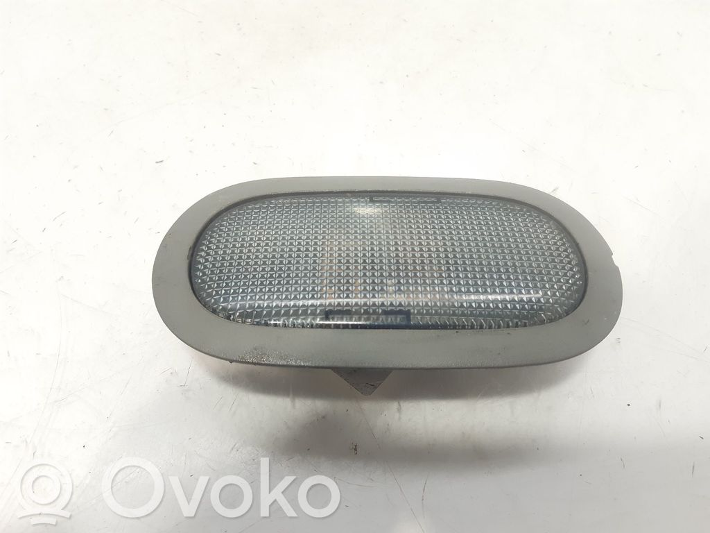 Renault Clio II Priekinių vietų apšvietimo žibintas 