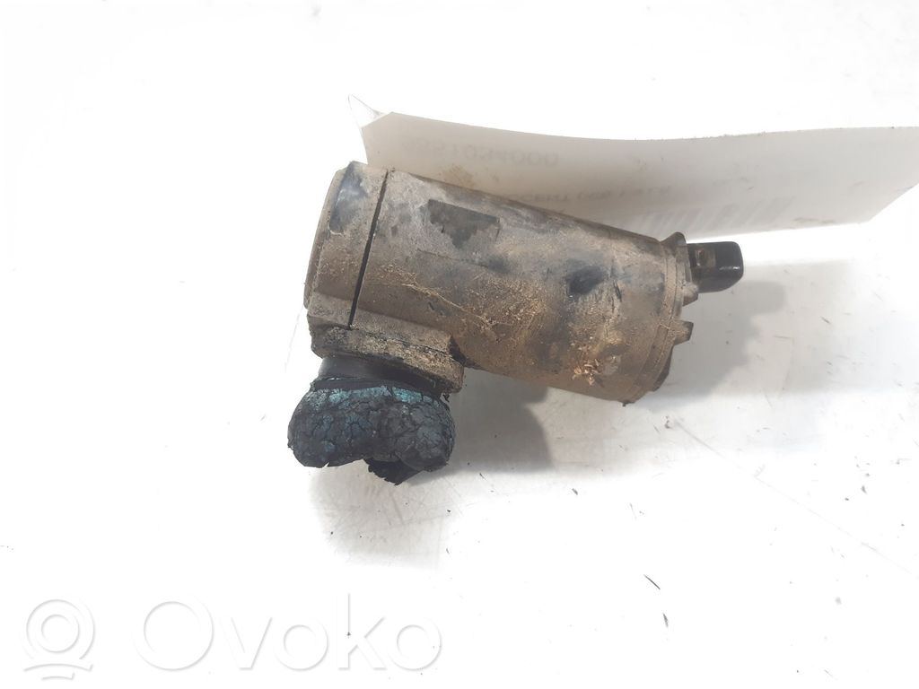 Pompa spryskiwacza szyby przedniej / czołowej   9851034000
