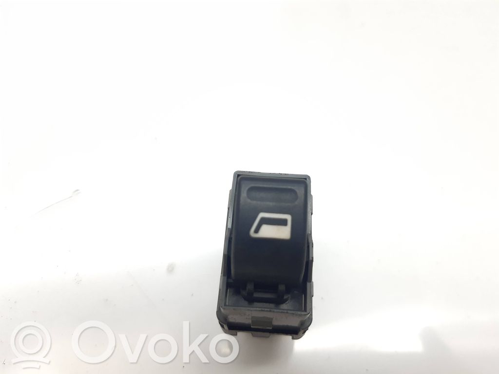 Peugeot 307 Interruptor del elevalunas eléctrico 