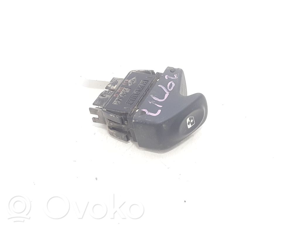 Renault Megane I Electric window control switch 