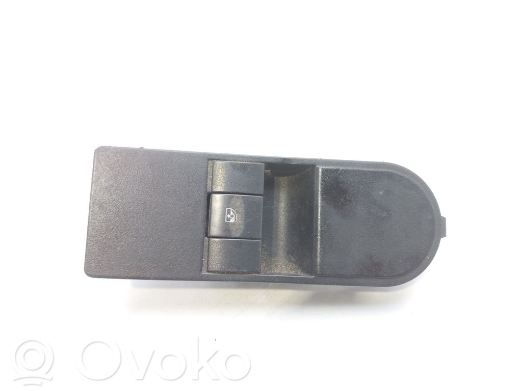Opel Astra H Interruptor del elevalunas eléctrico 