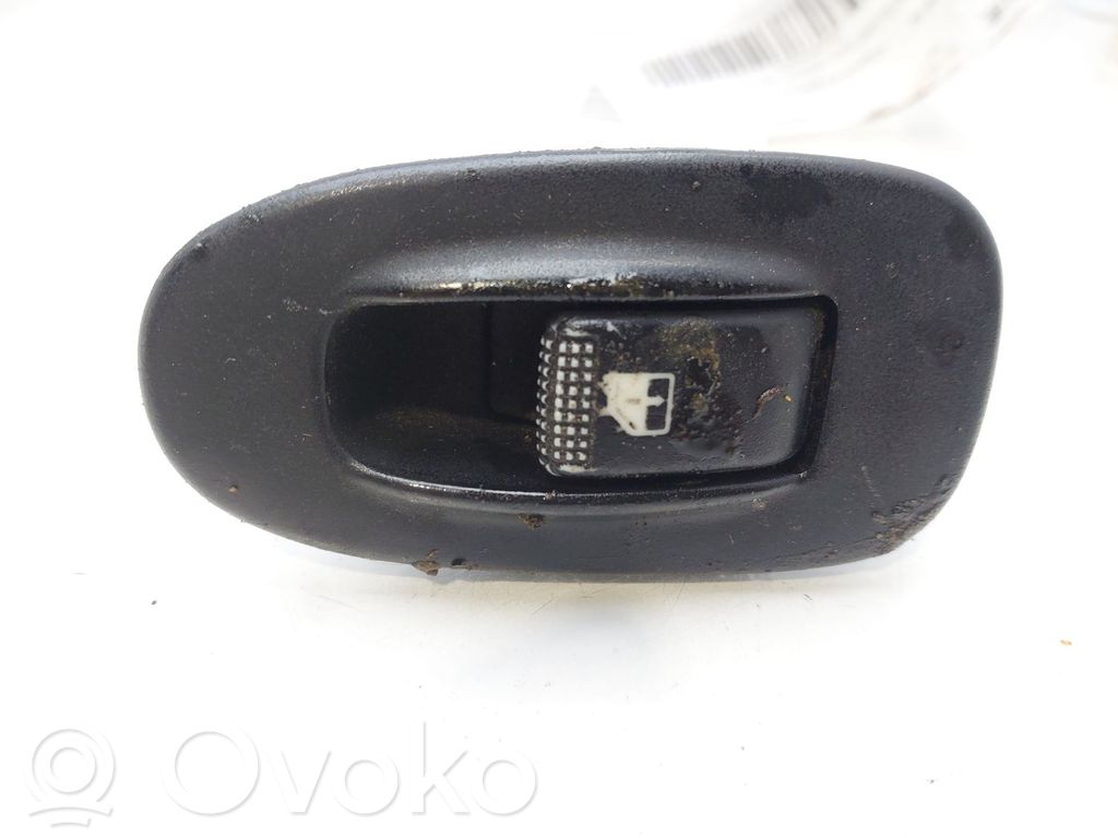 Electric window control switch   0K2N166360D