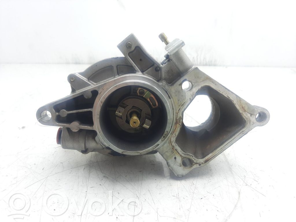Ford Mondeo Mk III Bomba de vacío 