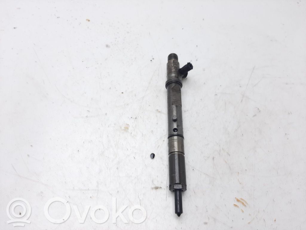 Inyector de combustible   059130201B