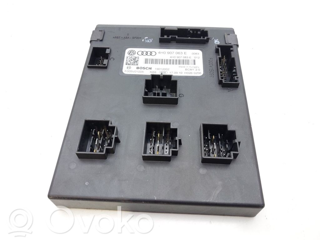 Autres unités de commande / modules   4H0907063E