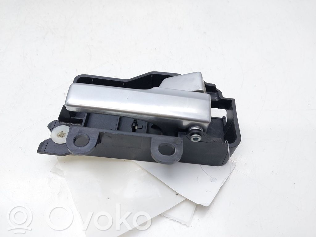 Manecilla interna puerta trasera   3M51R22600AA