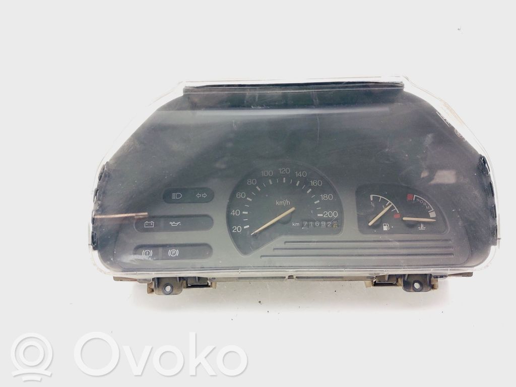 Ford Fiesta Geschwindigkeitsmesser Cockpit 