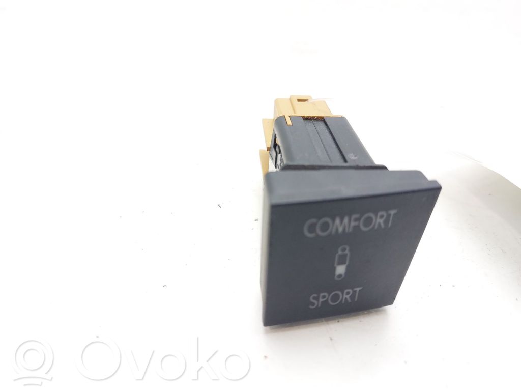 Volkswagen PASSAT B6 Otros interruptores/perillas/selectores