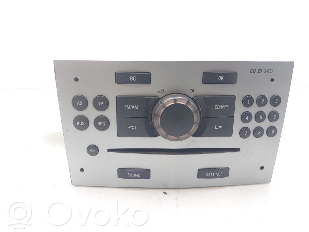 Opel Corsa D Panel / Radioodtwarzacz CD/DVD/GPS