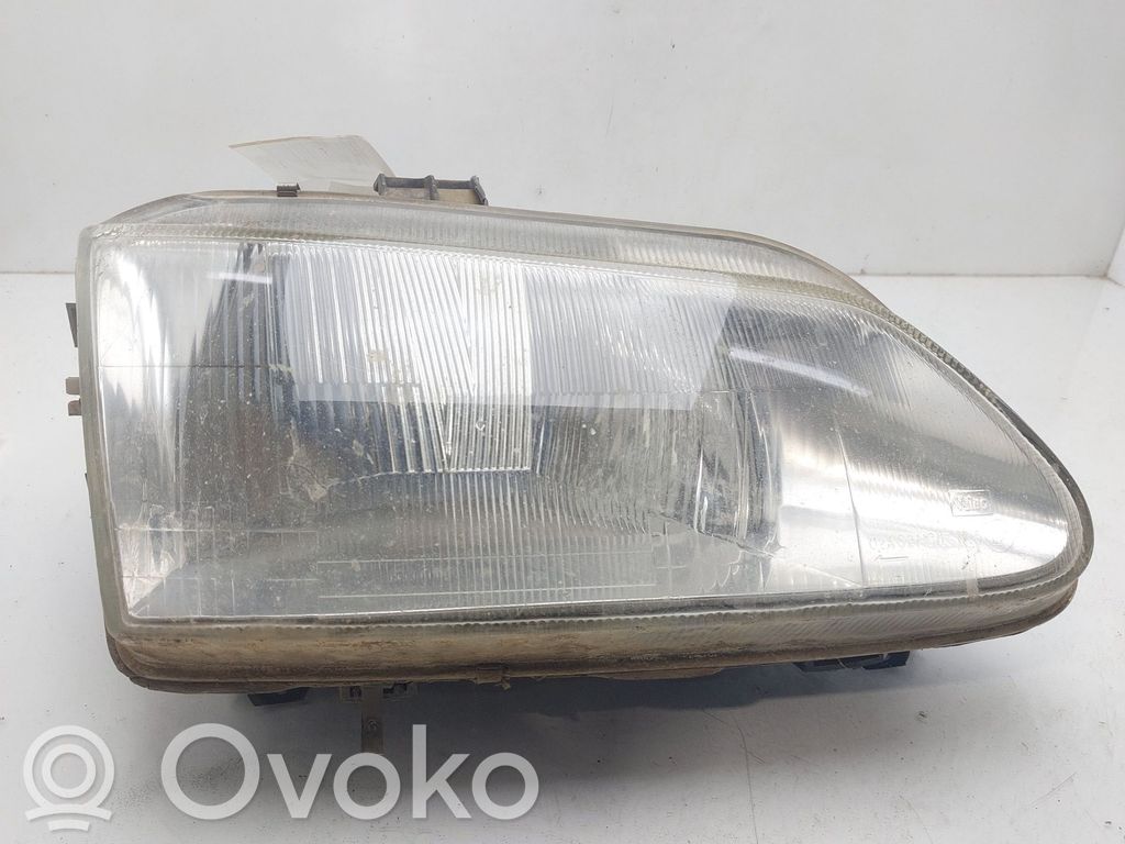 Renault Scenic I Headlight/headlamp 