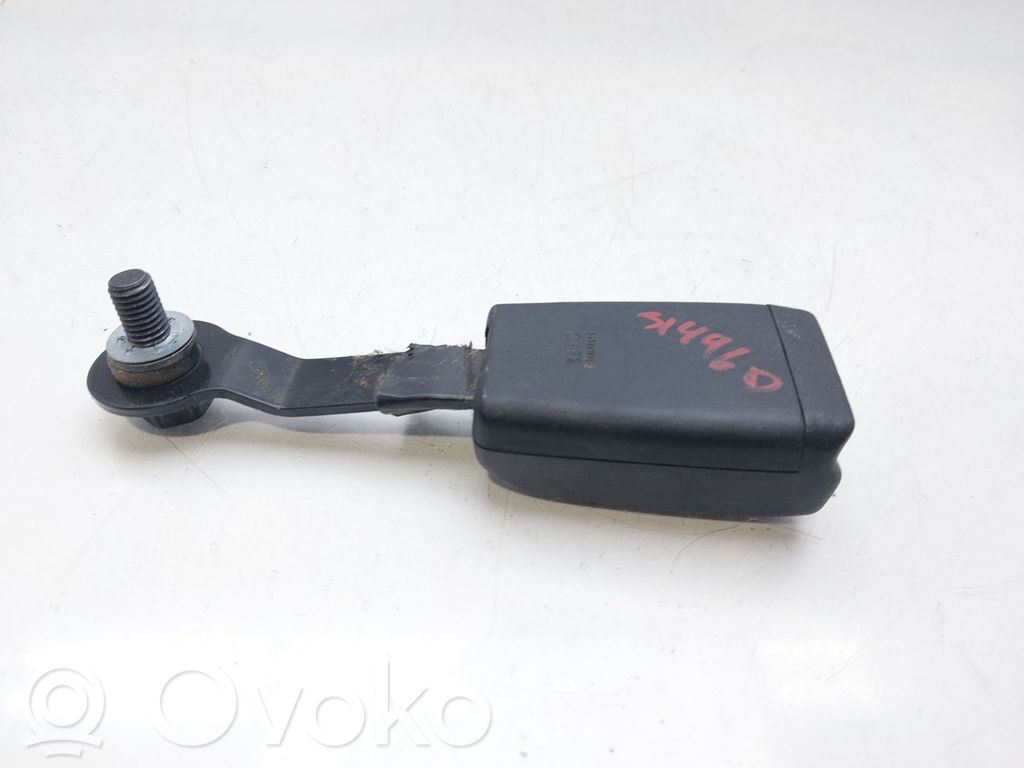 Nissan Note (E11) Bridă fixare centură de siguranță față 