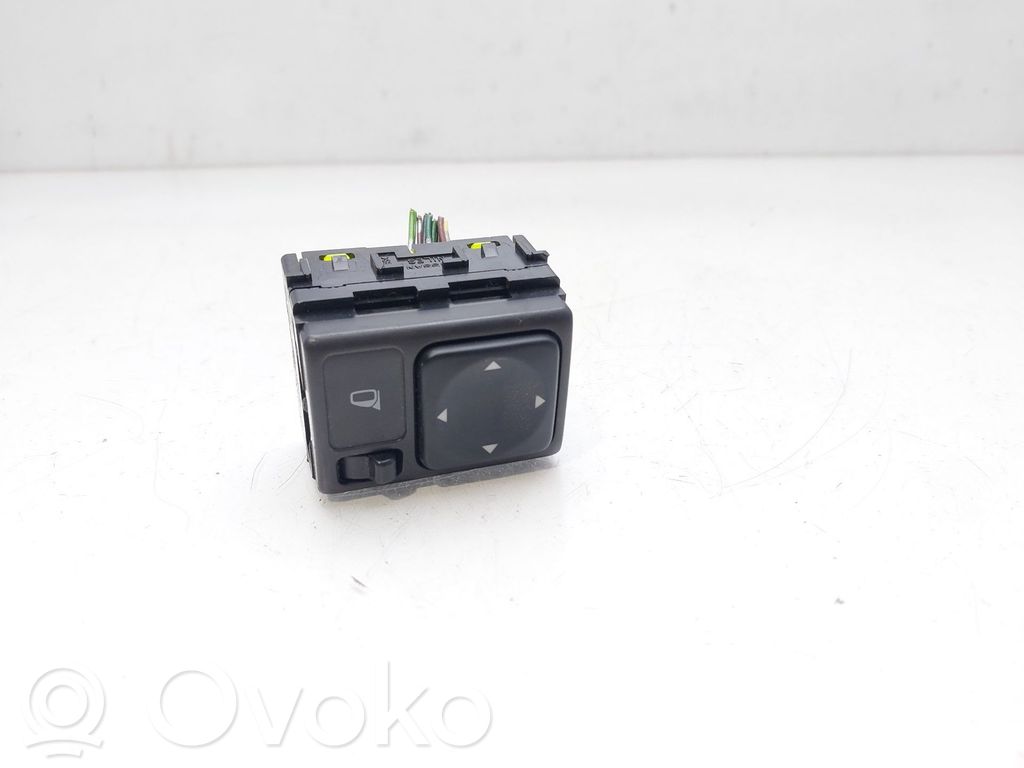 Nissan Note (E11) Interruptor del espejo lateral 