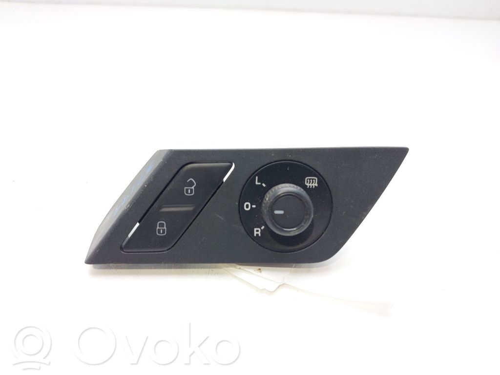 Volkswagen Caddy Wing mirror switch 