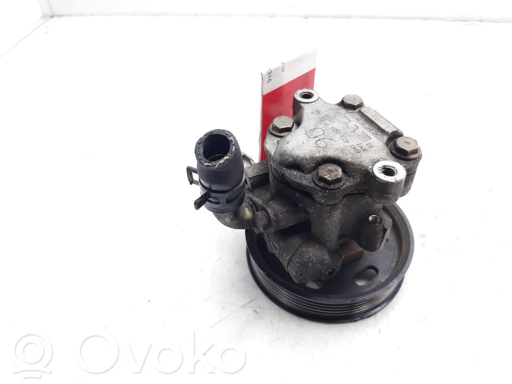 Ohjaustehostimen pumppu   038145255A