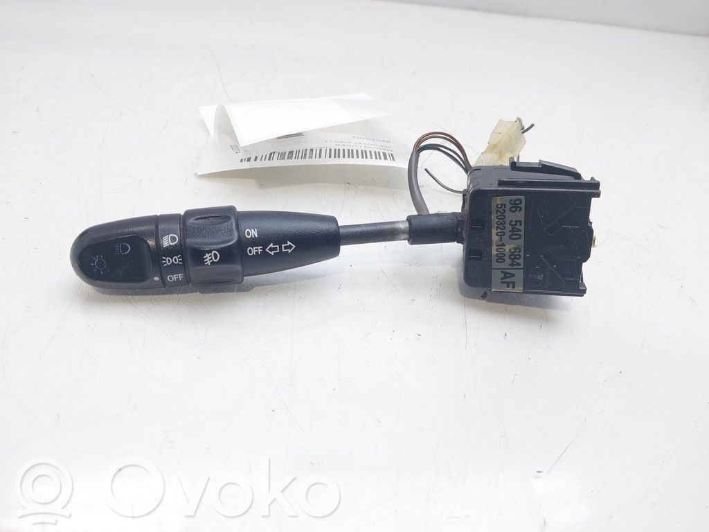 Chevrolet Aveo Interruptor de luz 