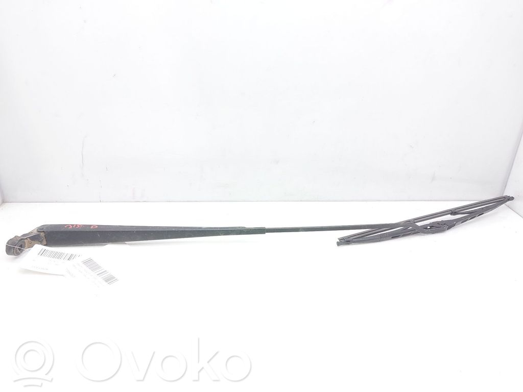 Renault Scenic I Front wiper blade arm 