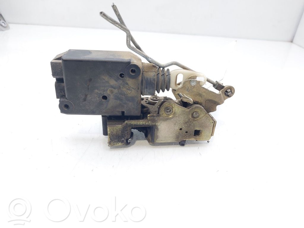 Etuoven lukko   96056003