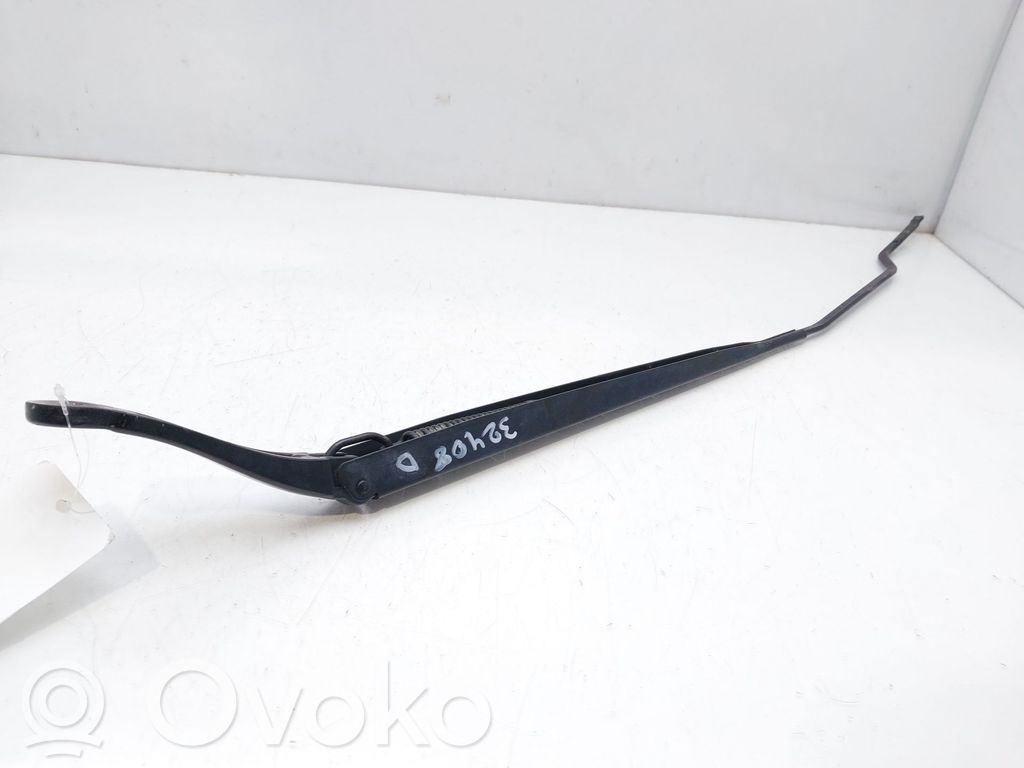 Citroen C1 Front wiper blade arm 