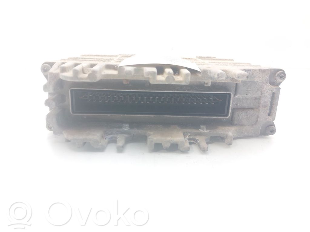 Unitate/modul de control motor   6K0906027E