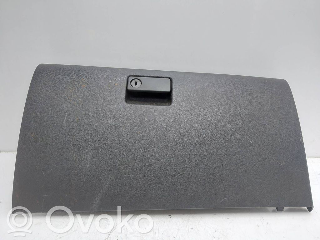 Handschuhfach   GJ6R64161