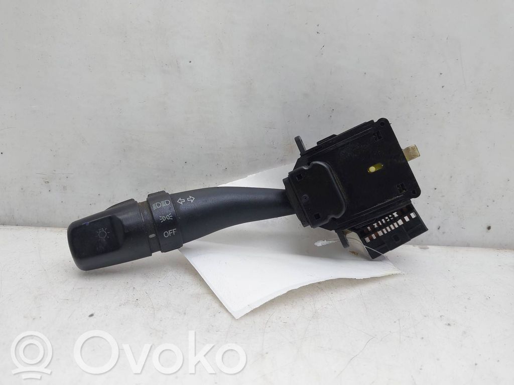 Hyundai Matrix Interruptor de luz 