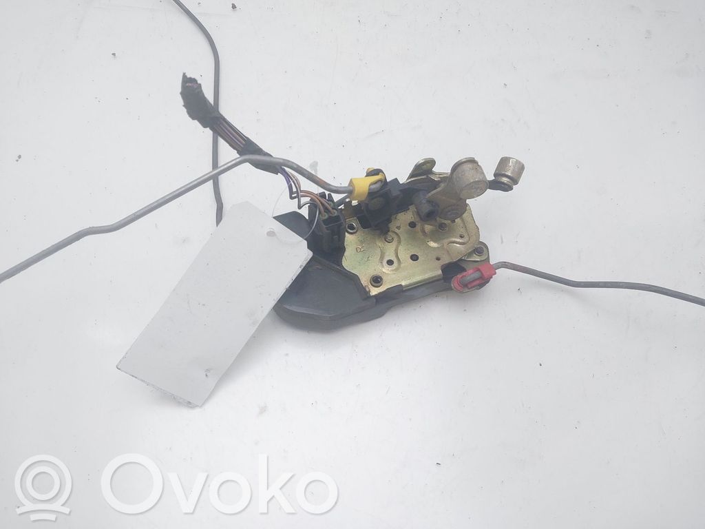 Chrysler Voyager Serratura portiera anteriore 