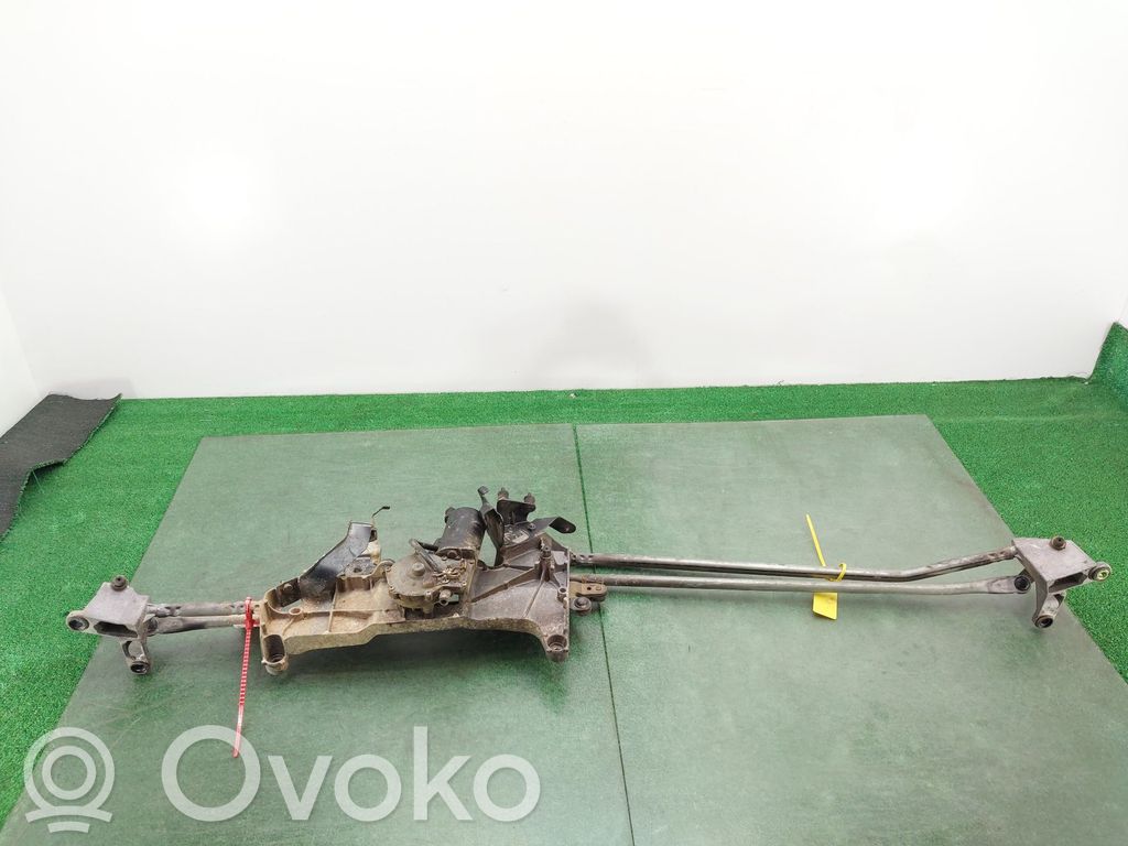 Peugeot 807 Tringlerie et moteur d'essuie-glace avant