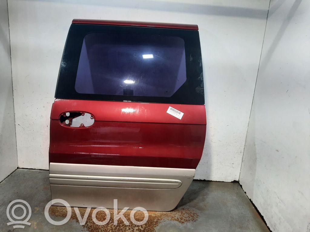 KIA Carnival Puerta trasera 
