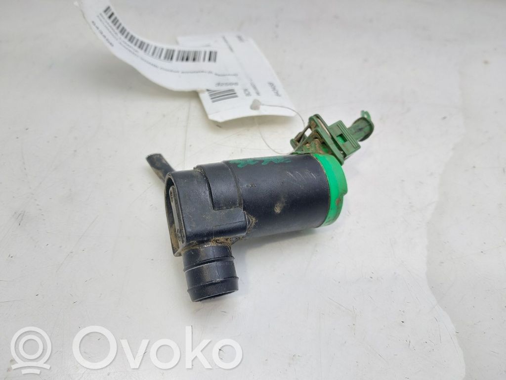 Peugeot Expert Windscreen/windshield washer pump 