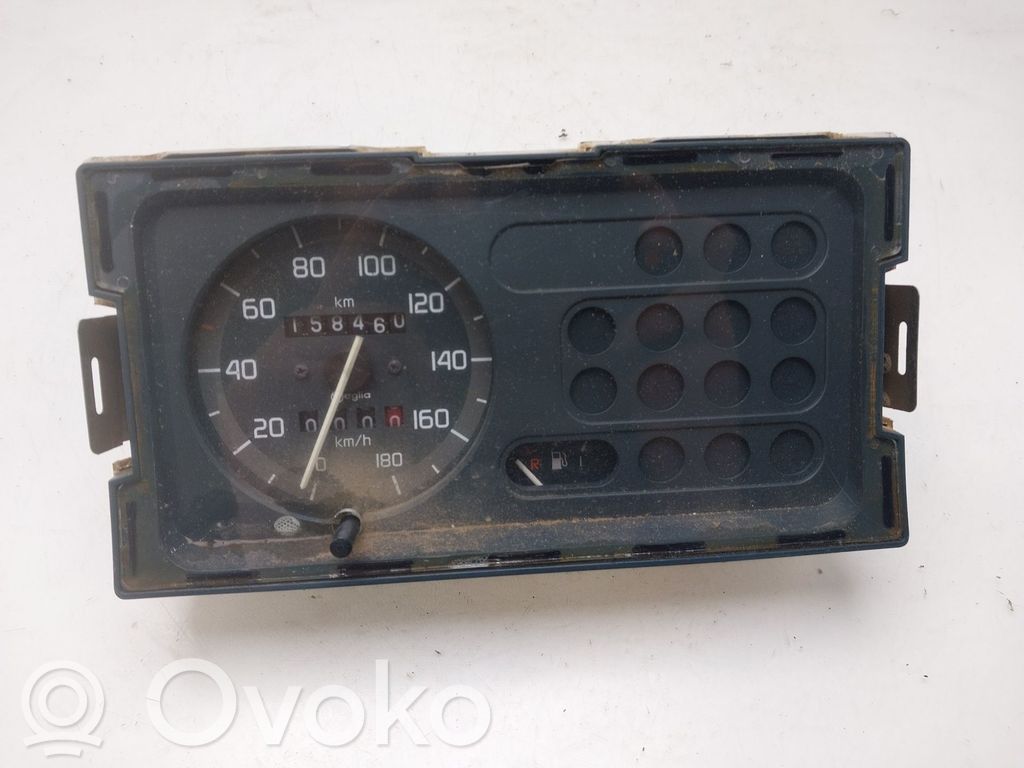 Renault Express Speedometer (instrument cluster) 