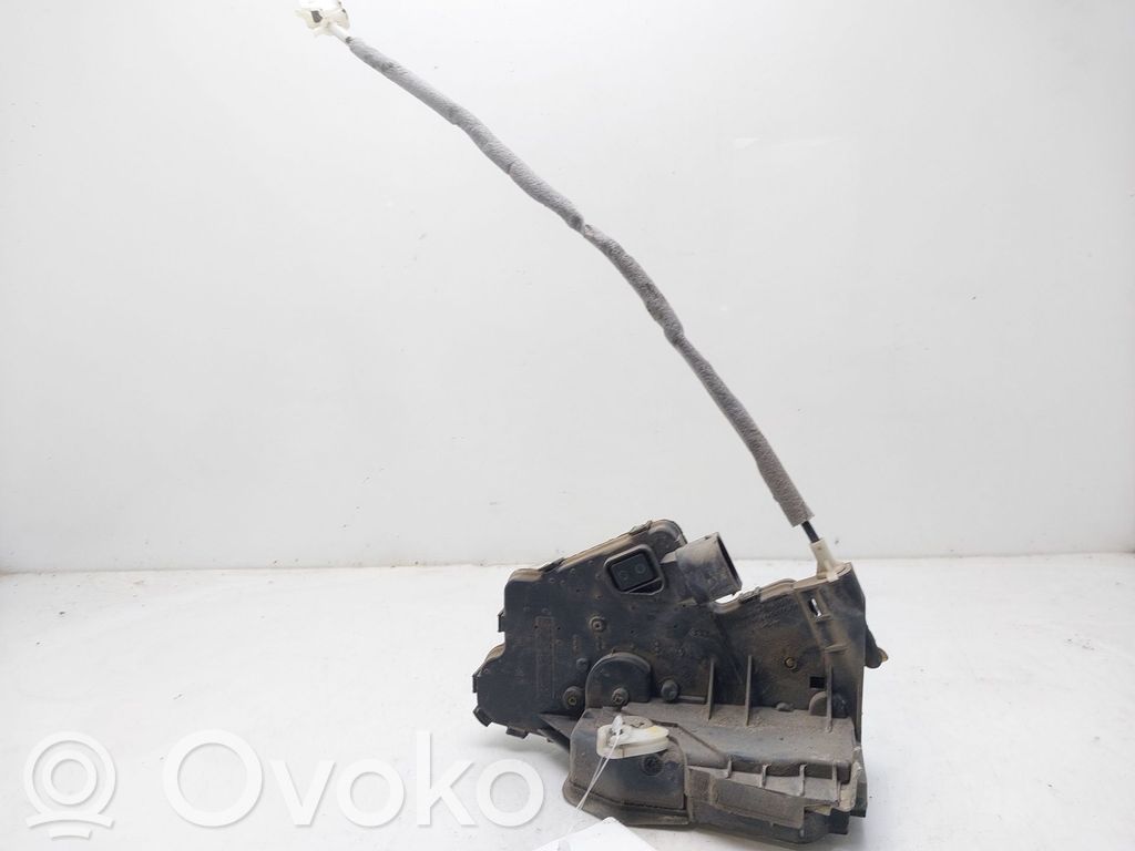 BMW 3 E46 Etuoven lukko 