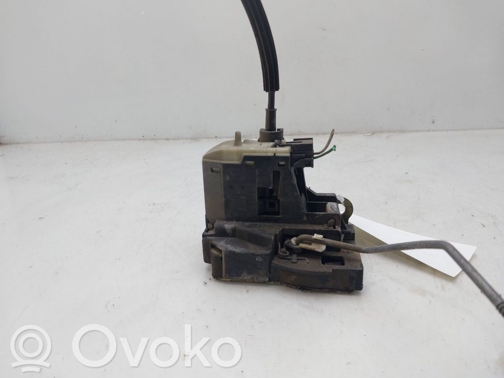 Renault Clio II Etuoven lukko 