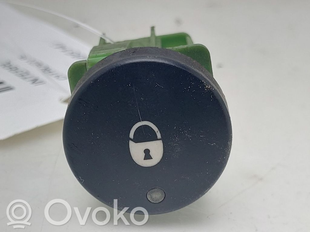 Citroen Berlingo Otros interruptores/perillas/selectores 