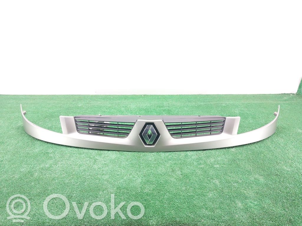 Renault Kangoo I Etusäleikkö 