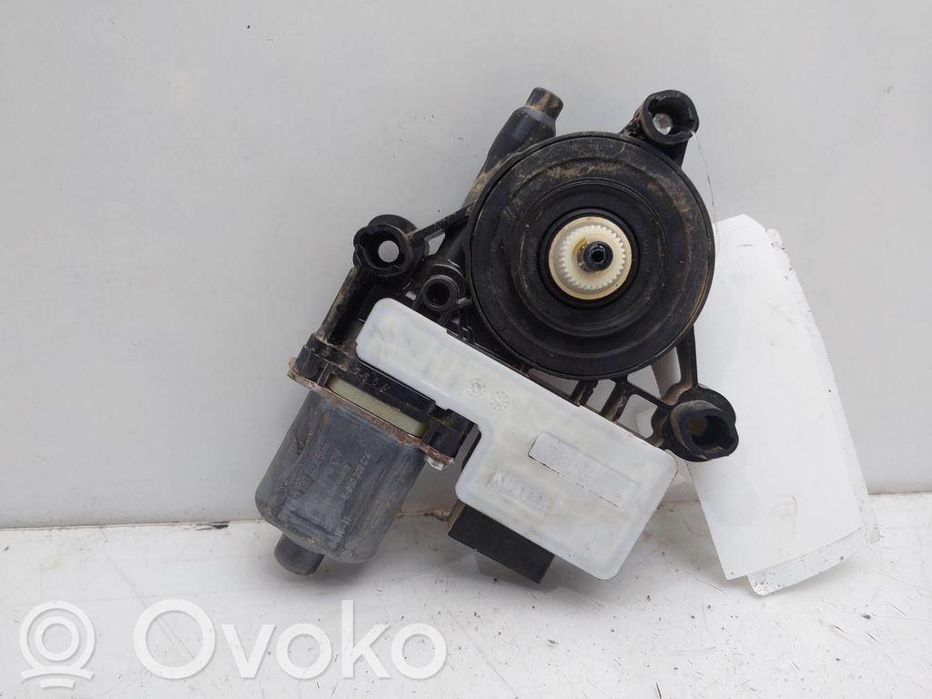 Volkswagen Golf VII Motor macara geam ușă spate 