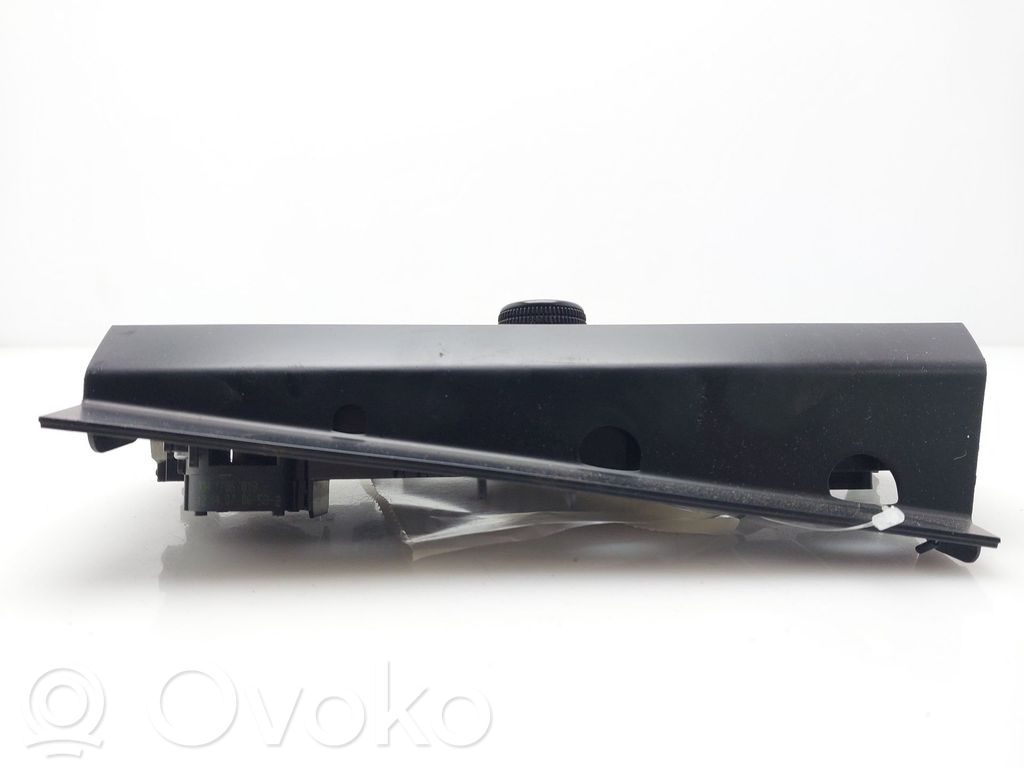Audi A5 Sportback 8TA Climate control unit 
