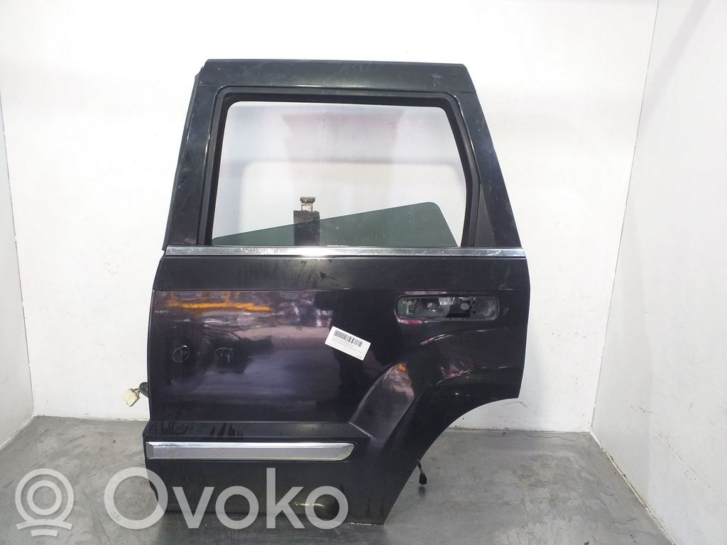 Jeep Commander Takaovi 