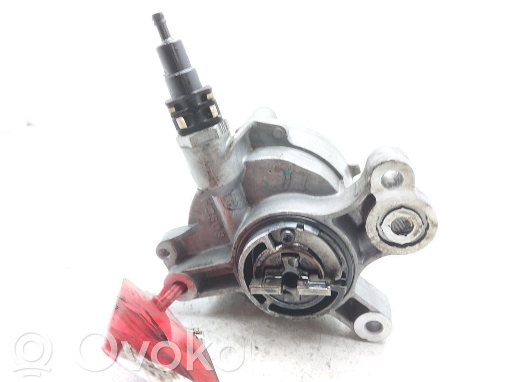 Ford Mondeo MK IV Bomba de vacío