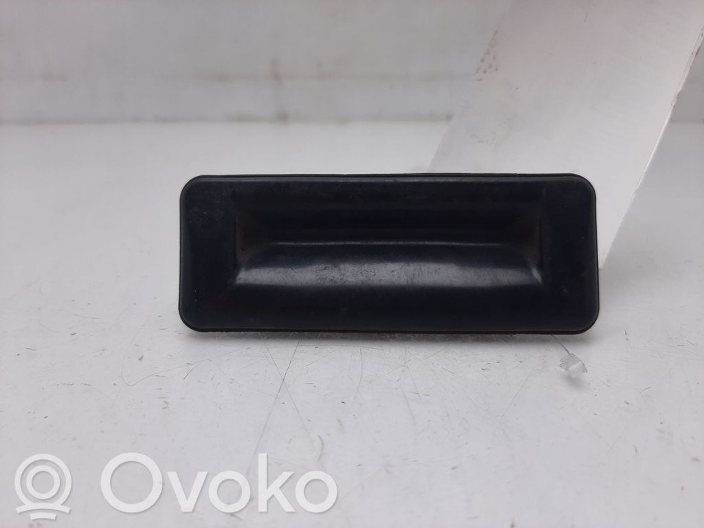 Skoda Fabia Mk1 (6Y) Tailgate trunk handle 