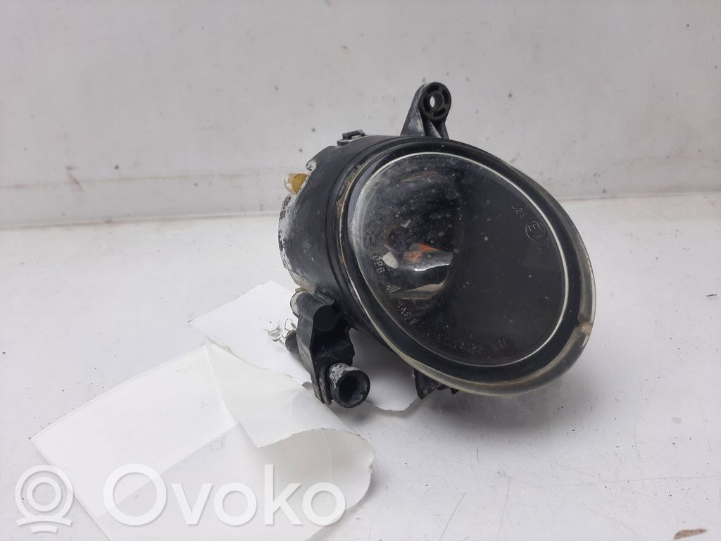 Audi A4 S4 B6 8E 8H Luz de niebla delantera 