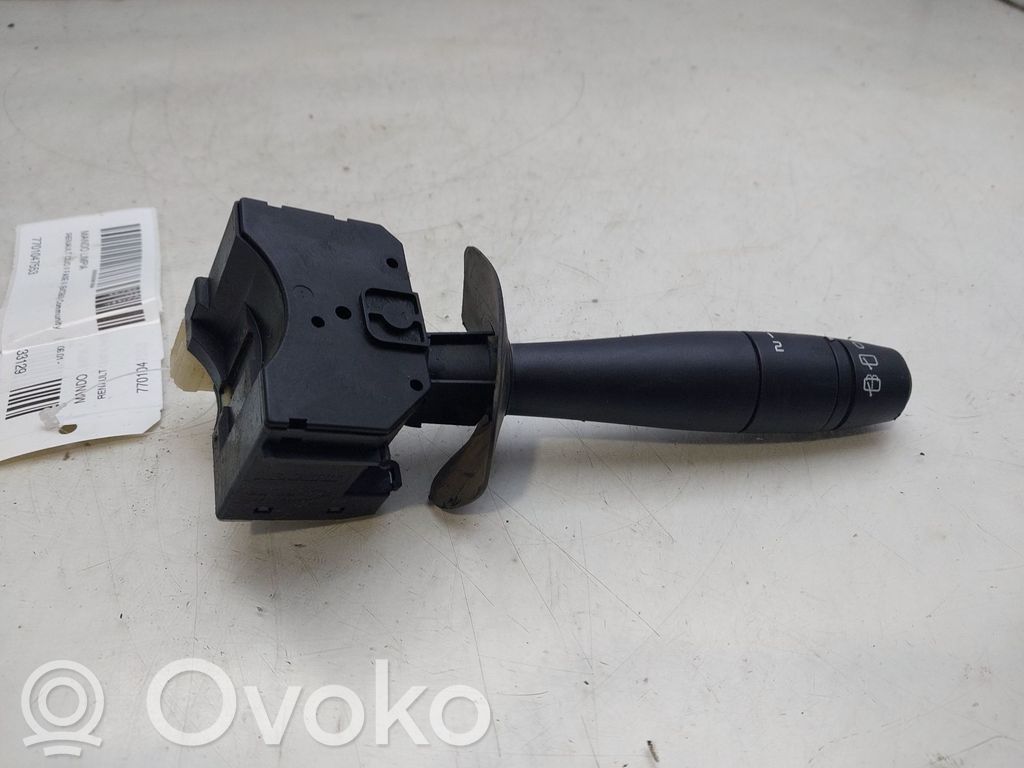 Renault Clio II Pyyhkijän vipu 