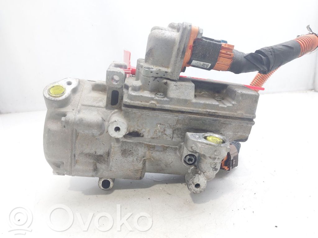 Renault Fluence Kompresor / Sprężarka klimatyzacji A/C 