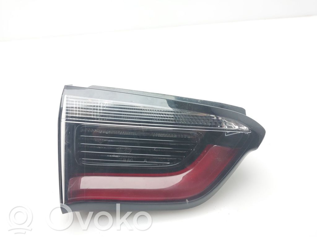 Jeep Compass Lampy tylnej klapy bagażnika 