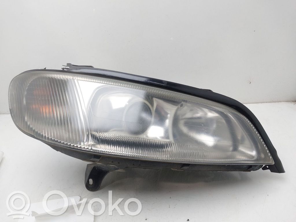 Opel Omega B1 Headlight/headlamp 