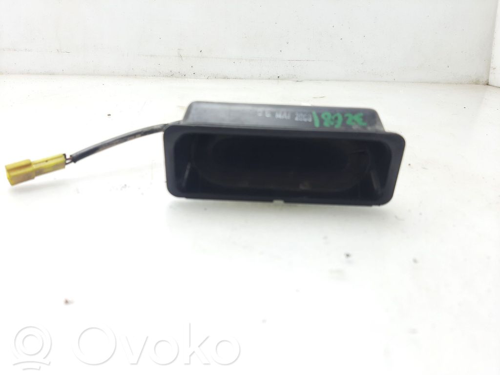 BMW 5 E39 Tailgate trunk handle 